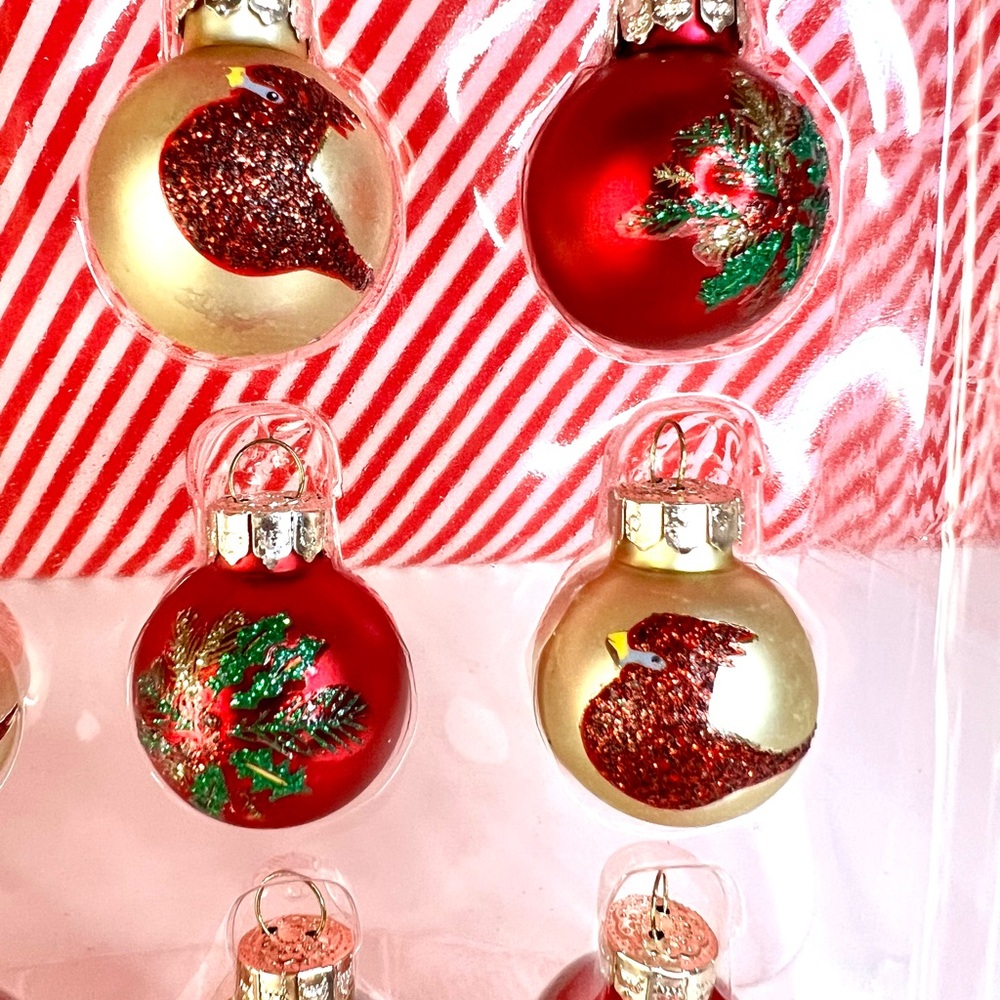 20 Christmas Mini Glass Ball Ornaments Red Cardinal Winter Flower Red Gold